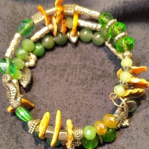 Green Glass and Crystal/ Sunrise Shell Chip  Memory Bracelet